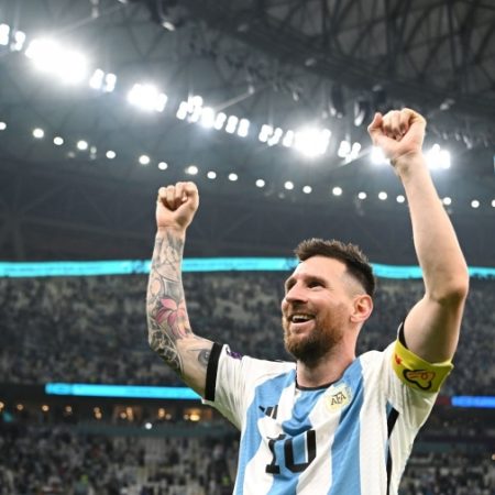 Tin hot sáng ngày: Messi và Barca, thương vụ tái hợp 